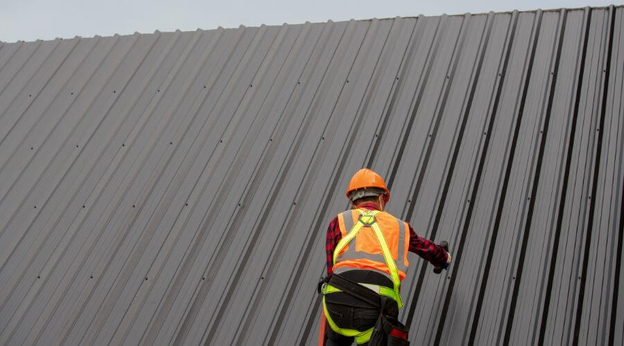 Expert top industrial roofings services in Willisville, IL